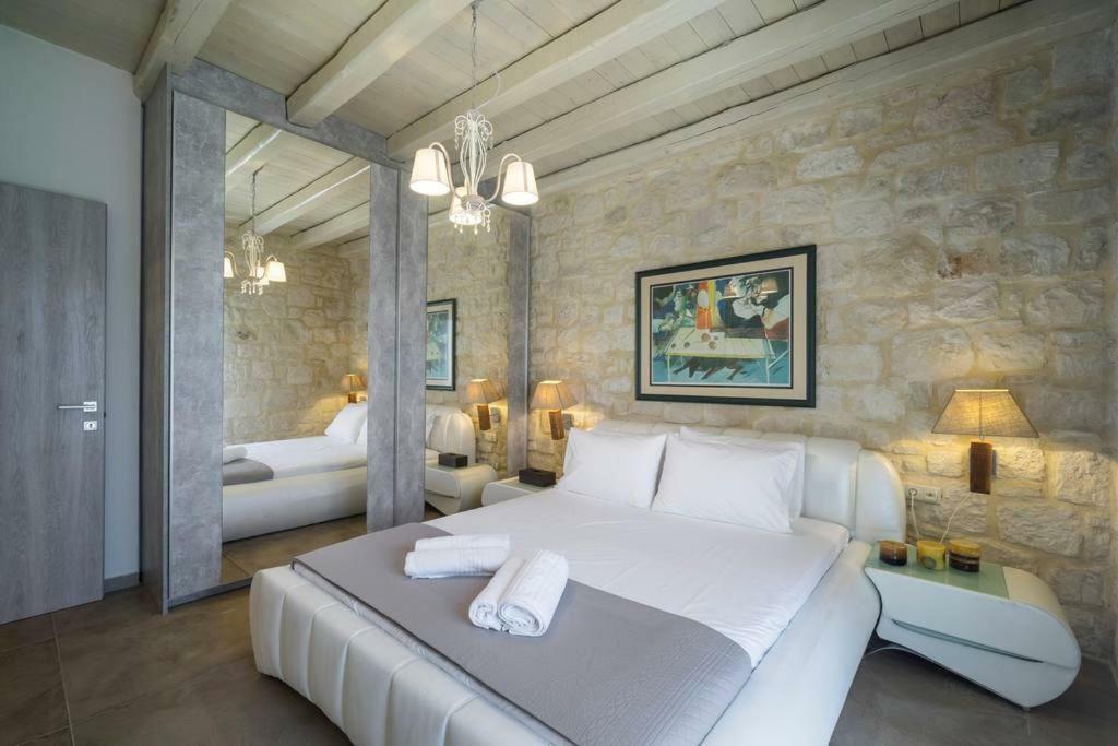 Heraklion Twins House - Private Pool Retreat Episkopi  Exterior photo